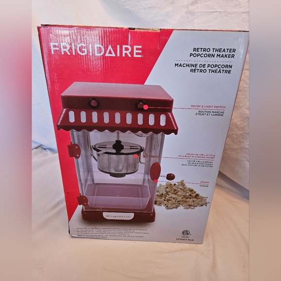 Frigidaire Retro Countertop Popcorn Maker EPM107-RED Hot Air No Oil Required NEW - Picture 4 of 8